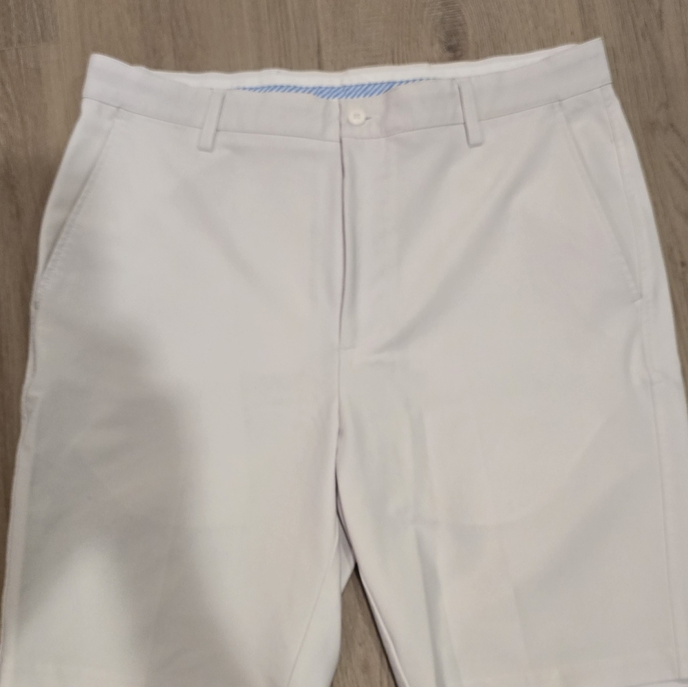 FootJoy Men's Light Gray Shorts